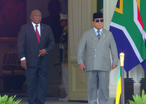 Presiden Prabowo menyambut Presiden Afrika Selatan Cyril Ramaphosa di Istana Kepresiden, Rabu, 22 Oktober 2025 Foto: Dok. YouTube Setpres