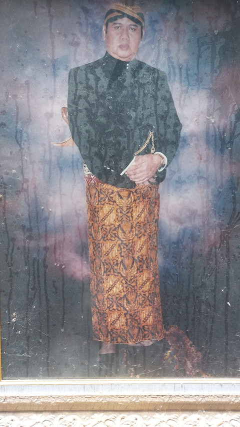 Foto Dalang Ki Anom Suroto semasa hidup. Foto: kumparan.