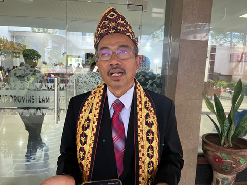 Kepala Balai Bahasa Provinsi Lampung, Halimi Hadibrata | Foto : Eka Febriani / Lampung Geh