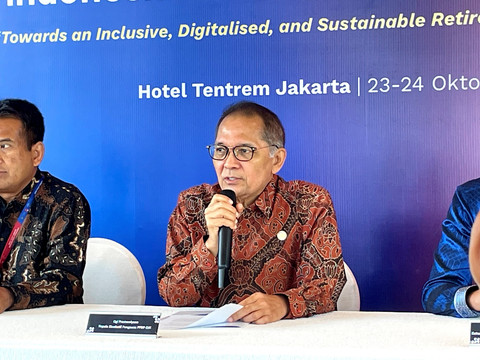 Kepala Eksekutif Pengawas Perasuransian, Penjaminan dan Dana Pensiun OJK, Ogi Prastomiyono menghadiri acara Indonesia Pension Fund Summit 2025 di Tangerang Selatan, Kamis (23/10/2025).  Foto: Najma Ramadhanya/kumparan