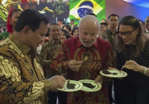 Presiden Brasil  Luiz Inacio Lula da Silva merayakan ultan tahunnya dan Presiden Prabowo Subianto saat menutup kunjungannya di Indonesia.  Foto: Instagram/ @lulaoficial