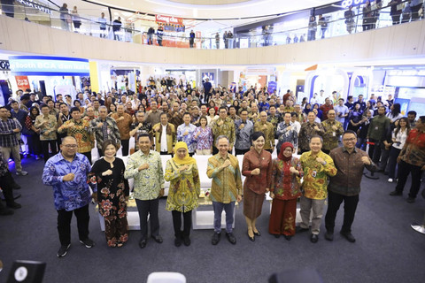 OJK gelar puncak bulan inklusi keuangan di Surabaya. Foto: Dok. OJK