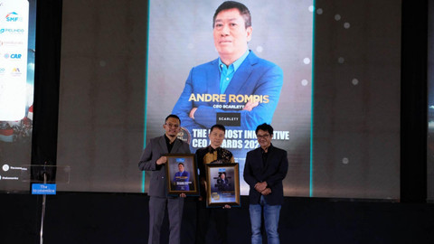 CEO Scarlett, Andre Rompis, dan CFO Scarlett, Ferry Arief Sunandar, dinobatkan sebagai The 50 Most Innovative CEO dan The 20 Most Innovative CFO in Indonesia. Foto: Dok. Scarlett