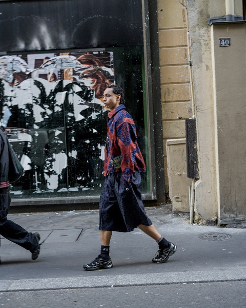 Detail motif Phoenix Crest Jacket hasil kolaborasi Telkomsel dan brand fashion lokal Othman. Dok. Telkomsel/Othman