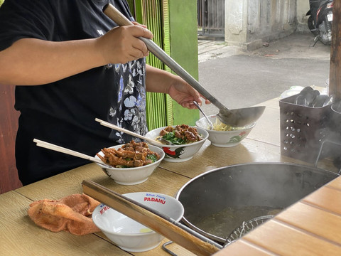 Ilustrasi mi ayam dan bakso Wonogiri. Foto: Pandangan Jogja/Resti Damayanti