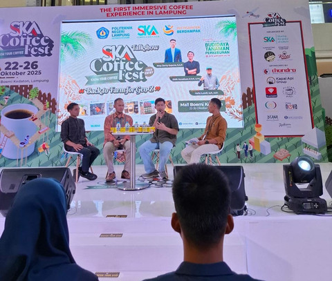 Program Studi Pengelolaan Perkebunan Kopi Politeknik Negeri Lampung (Polinela) menggelar acara Talk Show dalam rangka SKA Coffe Festival di Atrium Mall Boemi Kedaton, pada Jumat (24/10). | Foto: Lampung Geh