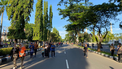 Car Free Day ( CFD) perdana di Jalan Tegar Beriman, Cibinong, Minggu (26/10/2025). Foto: kumparan