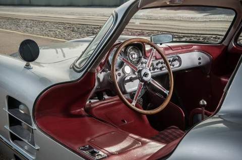 Tampilan interior Mercedes-Benz 300 SLR Uhlenhaut Coupe. Foto: Dok. IMSA