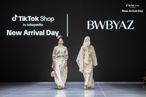 Koleksi busana BWBYAZ di JFW 2026. Foto: Dok. Tokopedia