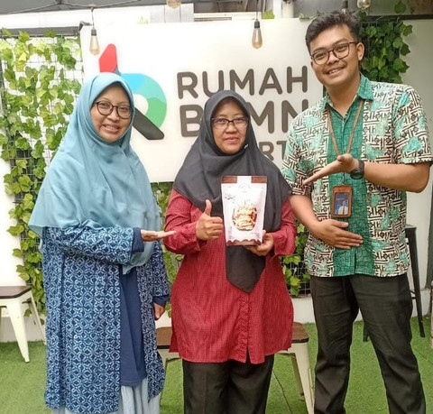 BRI Mendukung Semangat UMKM untuk Terus Berkembang, Salah Satunya Camilan Bakulis. Foto: Dok. Istimewa.