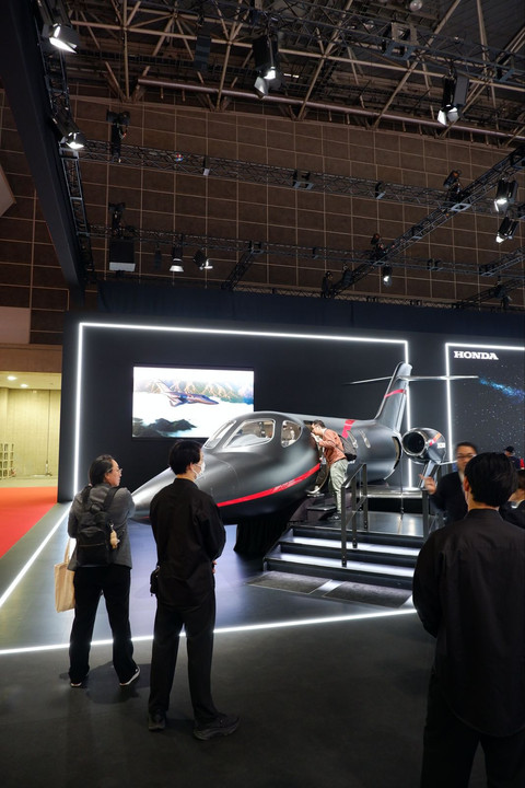 Pesawat jet Honda di Japan Mobility Show 2025. Foto: Aditya Pratama Niagara/kumparan