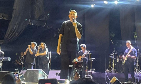 Penampilan Tulus di Rush Market, Pestivalan | Foto: Ridho ADP / Lampung Geh