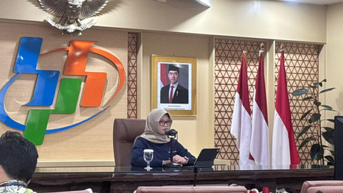 Deputi Bidang Distribusi dan Jasa BPS, Pudji dalam konferensi, Senin (3/11/2025). Foto: Ave Airiza Gunanto/kumparan