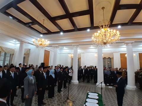 Andra Soni melantik 23 pejabat eselon II di Pemprov Banten. Foto: kumparan