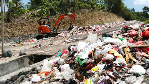 Ilustrasi sampah di Kota Manado, Sulawesi Utara. (foto: dokumen)