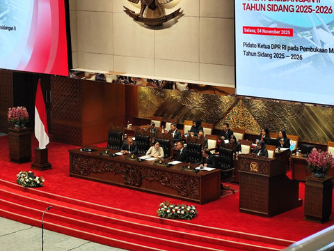 Suasana Rapat Paripurna DPR Masa Persidangan II Tahun Sidang 2025-2026 pada Selasa (4/11/2025). Foto: Luthfi Humam/kumparan