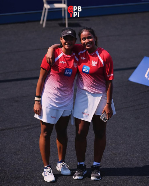 Tim Nasional (Timnas) Padel Putri Indonesia di FIP Asia Cup 2025 di Doha, Qatar yang berlangsung dari 17 hingga 24 Oktober 2025. Foto: Instagram @pbpadelindonesia