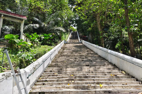 Suasana Makam Raja-Raja Imogiri di Pajimatan, Wukirsari, Imogiri, Kabupaten Bantul, Selasa (4/11/205). Foto: Arfiansyah Panji Purnandaru/kumparan
