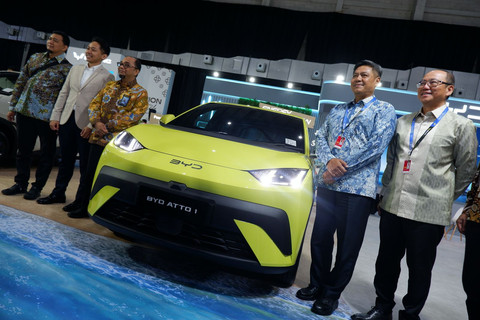 Penyelenggaraan GIIAS Makassar 2025 di Summarecon Mutiara Makassar Convention Center. Foto: Aditya Pratama Niagara/kumparan