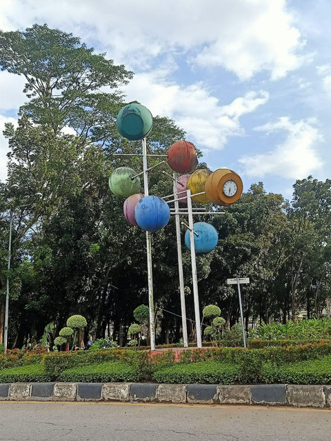 Tugu Jam di Jalan Pak Kasih. Foto: Dok. Hi!Pontianak