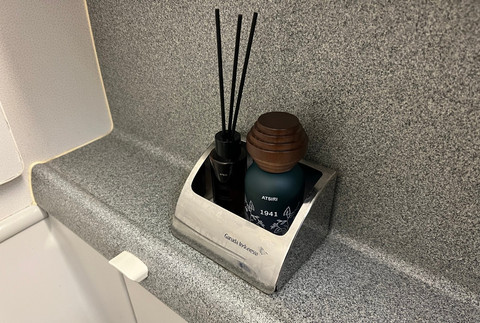 Sejarah dibalik Eau de Parfum 1941. Foto: Atsiri