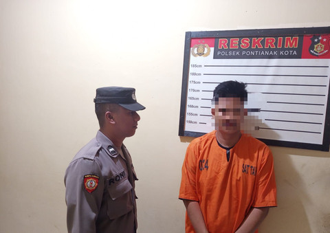 Pelaku berinsial WS berhasil diamankan di Polsek Pontianak Kota. Foto: Dok. Istimewa