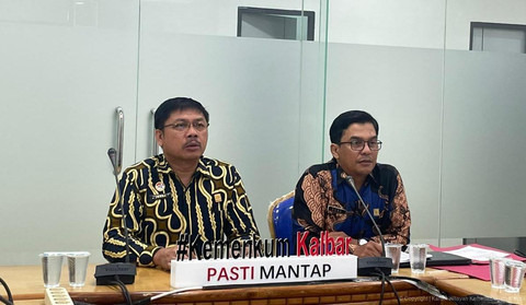 Kanwil Kemenkum Kalbar menyelenggarakan Rapat Pengharmonisasian, Pembulatan, dan Pemantapan Konsepsi terhadap Rancangan Peraturan Bupati Kubu Raya tentang Perubahan Tarif Retribusi Pelayanan Parkir di Tepi Jalan Umum dan Retribusi Pelayanan Tempat Khusus Parkir di Luar Badan Jalan. Foto: Dok. Kanwil Kemenkum Kalbar