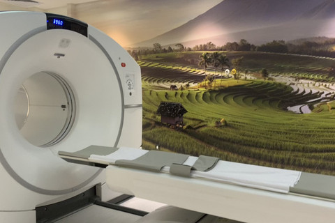 Alat PETCT di Rs Mitra Keluarga Bekasi, Kamis (6/11/2025).  Foto: Sarah Tri Wulandari/kumparan