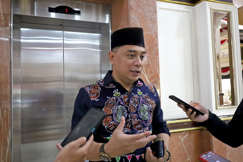 Wali kota Surabaya Eri Cahyadi. Foto: Diskominfo Surabaya 