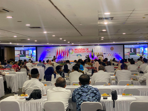 Suasana Musda IX KADIN DIY yang dihadiri perwakilan dari dunia usaha dan pemangku kepentingan di Ruang Yudhistira Lantai 2, Jogja Expo Center (JEC). Foto: Pandangan Jogja/Resti Damayanti