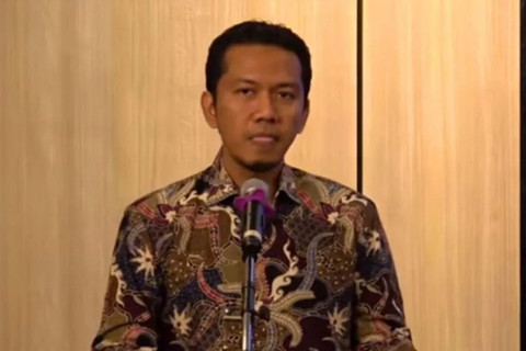 Tangkapan layar Kasubdit Kontra Naratif Direktorat Pencegahan Densus 88 Anti Teror Polri AKBP Mayndra Eka Wardhana dalam acara Diskusi Global Terrorism Index 2025, yang dipantau secara daring di Jakarta, Kamis (10/4/2025). Foto: YouTube/BNPT