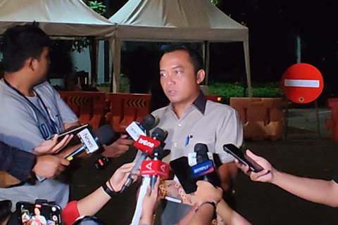 Menteri Sekretaris Negara, Prasetyo Hadi, di Jalan Kertanegara, Jakarta Selatan, pada Minggu (9/11/2025). Foto: Rachmadi Rasyad/kumparan