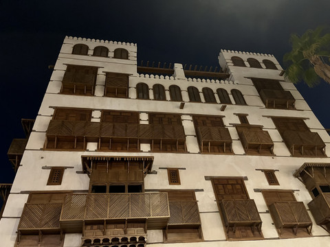 Mengunjungi kota besejarah, Al Balad, Jeddah, Arab Saudi, Jumat (7/11/2025). Foto: Giovanni/kumparan