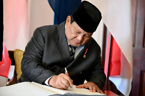 Presiden Republik Indonesia Prabowo Subianto melakukan pertemuan tete a tete dengan Perdana Menteri (PM) Australia Anthony Albanese di Kirribilli House, Sydney, pada Rabu (12/11/2025). Foto: Cahyo - Biro Pers Sekretariat Presiden