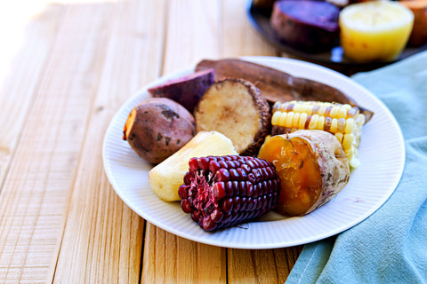 Ilustrasi makanan kukusan sehat yang viral. Foto: Habs Photography/Shutterstock