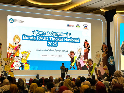 Mendikdasmen Abdul Mu'ti di Puncak Apresiasi Bunda PAUD Tingkat Nasional di Hotel Sultan, Jakarta, Kamis (13/11/2025). Foto: Amira Nada Fauziyyah/kumparan