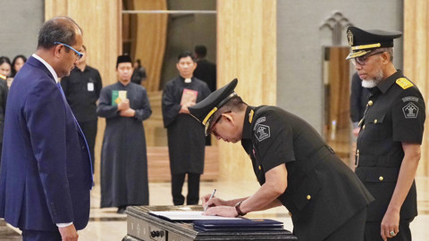 Kemenkum RI lantik pejabat manajerial dan nonmanajerial, termasuk di Direktorat Jenderal Kekayaan Intelektual, Kamis (13/11/2025).  Foto: Dok. Ditjen Kekayaan Intelektual Kemenkum RI