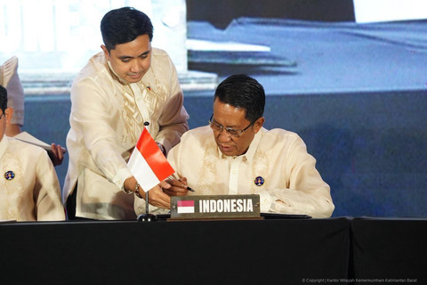 Menteri Hukum Republik Indonesia, Supratman Andi Agtas, bersama para menteri negara anggota ASEAN menghadiri ASEAN Law Ministers Meeting (ALAWMM) ke-13 di Manila, Filipina. Foto: Dok. Kanwil Kemenkum Kalbar