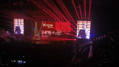 Konser Tunggal Andien, Suarasmara di Istora Senayan, Jakarta Pusat, Sabtu (15/11/2025).  Foto: Giovanni/kumparan