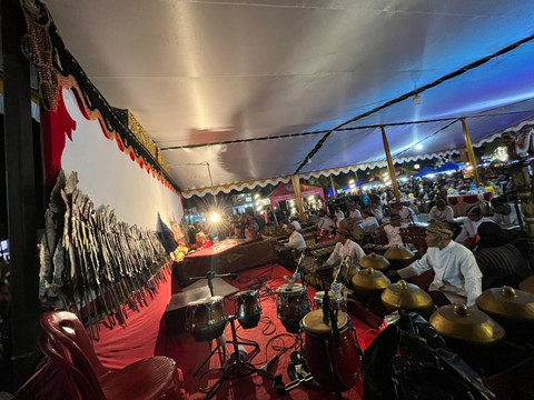 Pagelaran wayang kulit dalam rangka Hari Wayang Sedunia. Foto: Rabiansyah/Hi!Pontianak