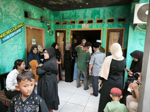 Suasana rumah duka almarhum siswa SMPN 19 Tangsel yang mengalami bullying. Foto: Dok. Istimewa