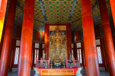 Ilustrasi Qianlong Garden di China. Foto: Shutterstock