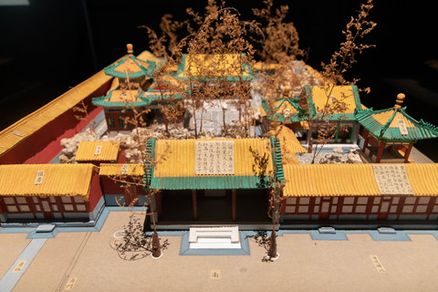 Ilustrasi Qianlong Garden di China. Foto: cherry-hai/Shutterstock