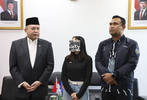 KJRI di Guangzhou telah memulangkan Sdri. RR, WNI asal Jawa Barat yang diduga sebagai korban TPPO dengan modus pengantin pesanan. Foto: Dok. Kemlu RI