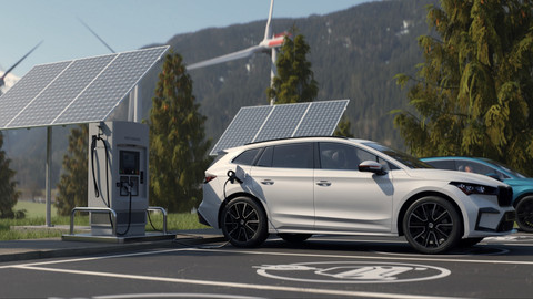 Ilustrasi mobil listrik. Foto: Aliaksei Kaponia/Shutterstock