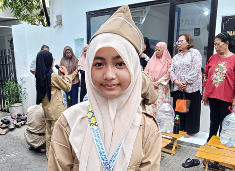 Naziya Putri Syafira Ariwibowo, siswi kelas 5 SD di Surabaya. Foto: Masruroh/Basra