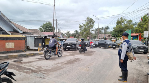 Suasana Jalan Raya Pronojiwo, Kabupaten Lumajang, Kamis (20/11/2025). Foto: Farusma Okta Verdian/kumparan