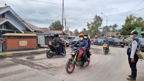 Suasana Jalan Raya Pronojiwo, Kabupaten Lumajang, Kamis (20/11/2025). Foto: Farusma Okta Verdian/kumparan