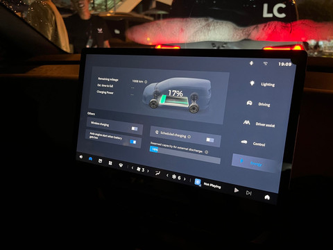 Media Test Drive Wuling Darion PHEV Bali-Jakarta, Senin (17/11/2025). Foto: Syahrul Ghiffari/kumparan