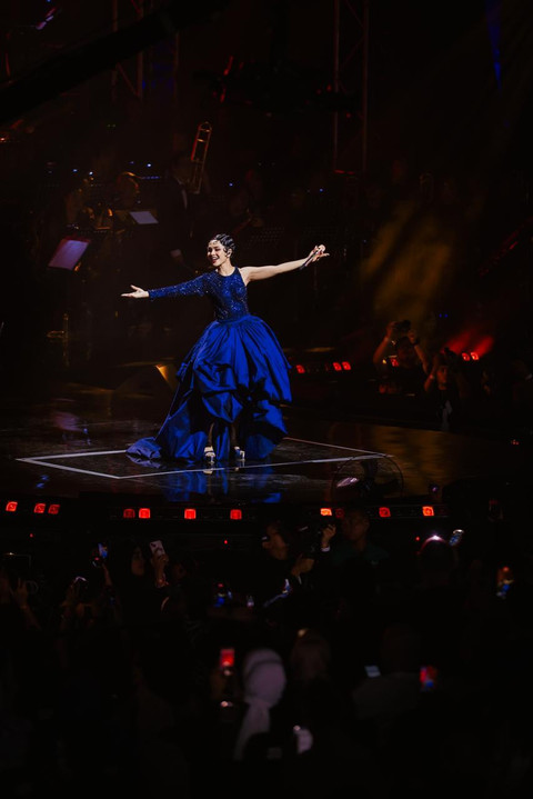 Tampilan Andien saat konser Suarasmara di Istora Senaya pada Sabtu (15/11). Foto: Poplicist Publicist/Arman Febryan